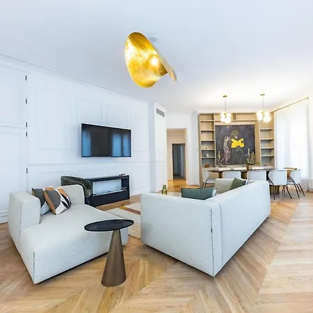 公寓 Luxury Rivoli 4 Bed 3,5 Bath By De Bhv
