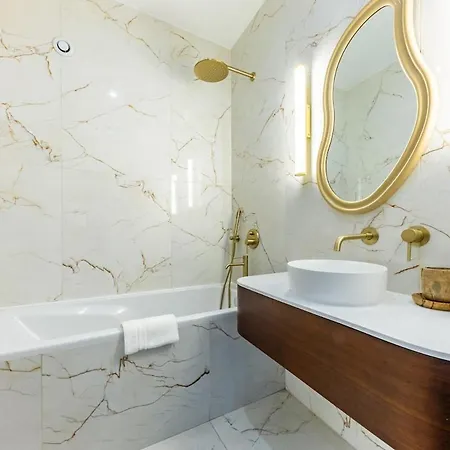 Luxury Rivoli 4 Bed 3,5 Bath By De Bhv * 巴黎